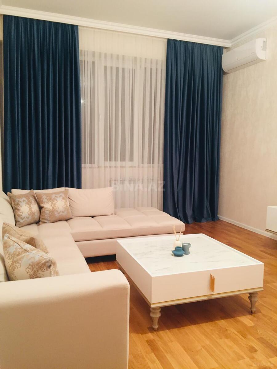 2 otaqlı yeni tikili 61 m², Yeni Günəşli q.