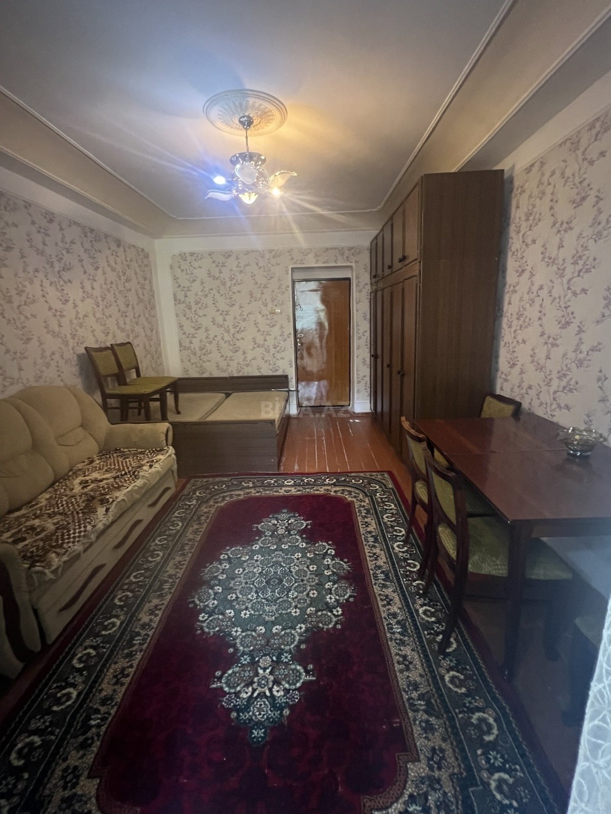 1 otaqlı köhnə tikili 25 m², Qara Qarayev m.