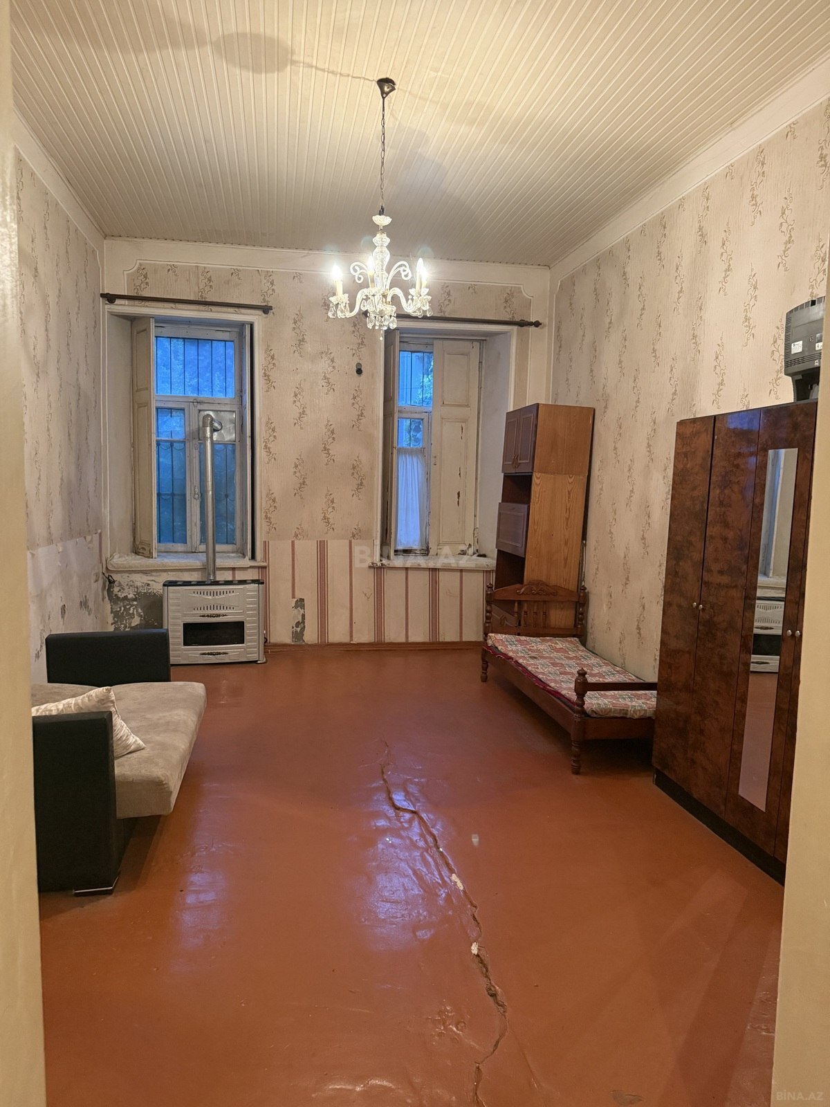 İcarəyə verilir 2 otaqlı köhnə tikili 70 m², Xətai r.