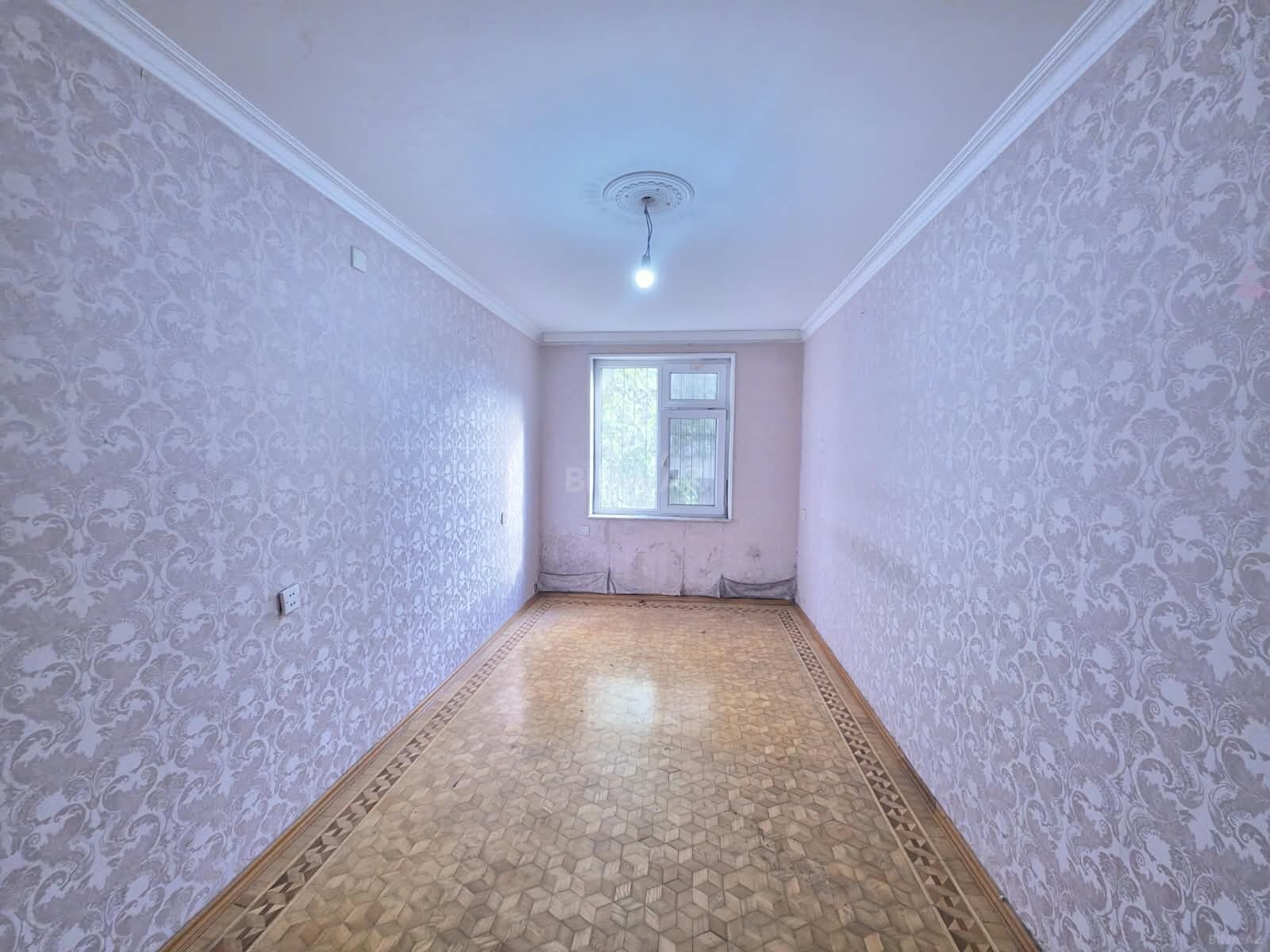 2 otaqlı köhnə tikili 50 m², İnşaatçılar m. - əsas şəkil