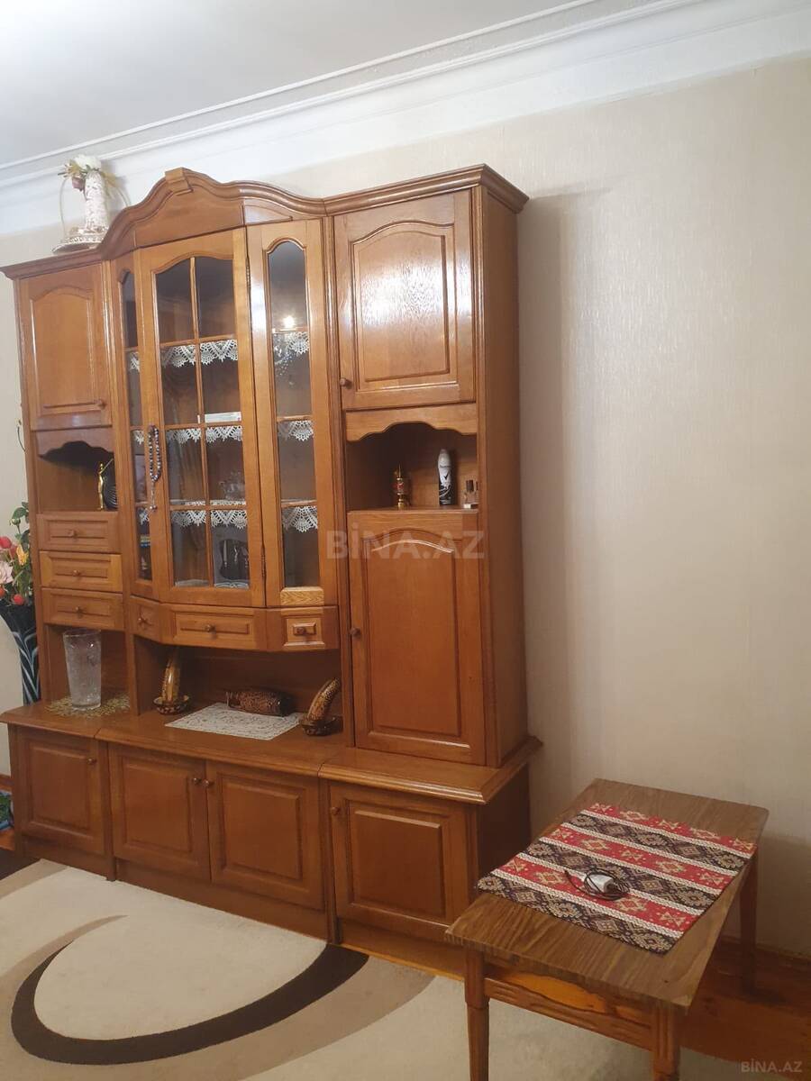 2 otaqlı köhnə tikili 65 m², Səbail r. - əsas şəkil
