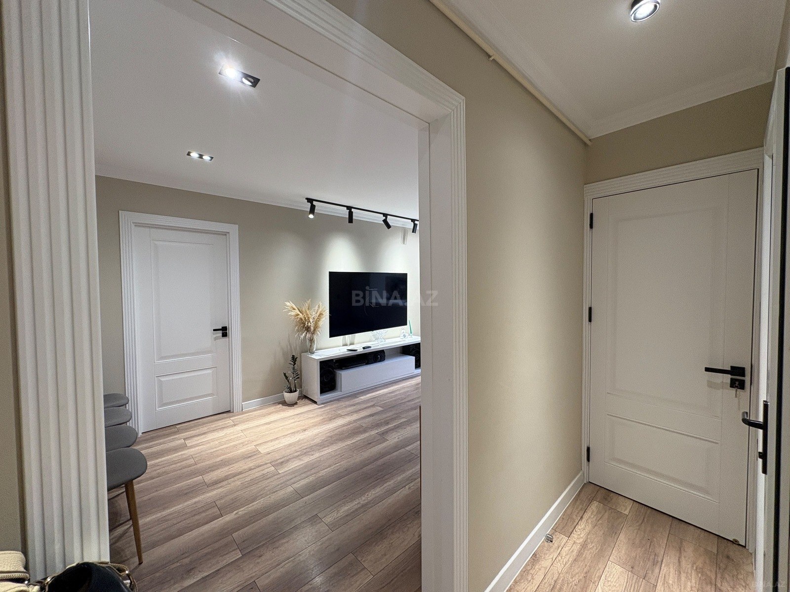 2 otaqlı köhnə tikili 55 m², Neftçilər m. - şəkil 3