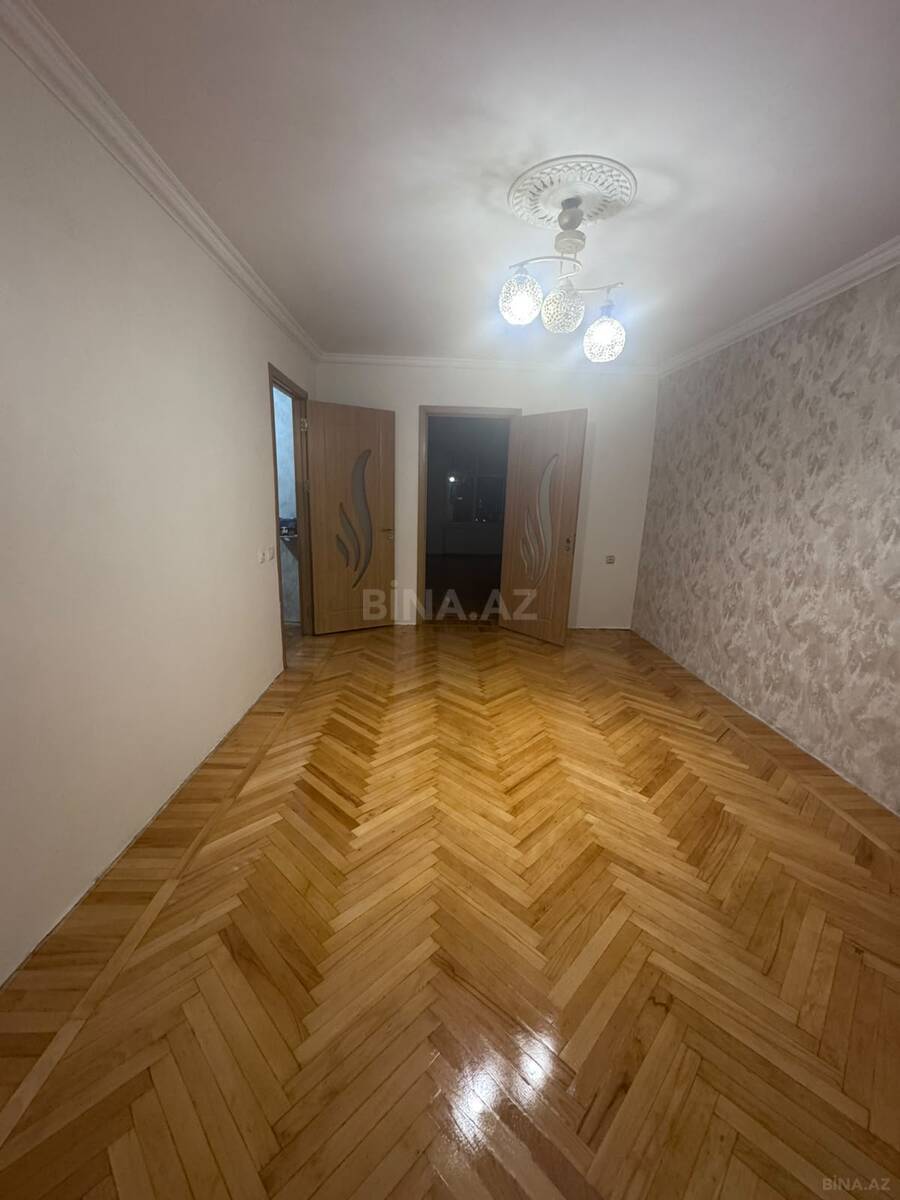 2 otaqlı köhnə tikili 45 m², İnşaatçılar m. - əsas şəkil