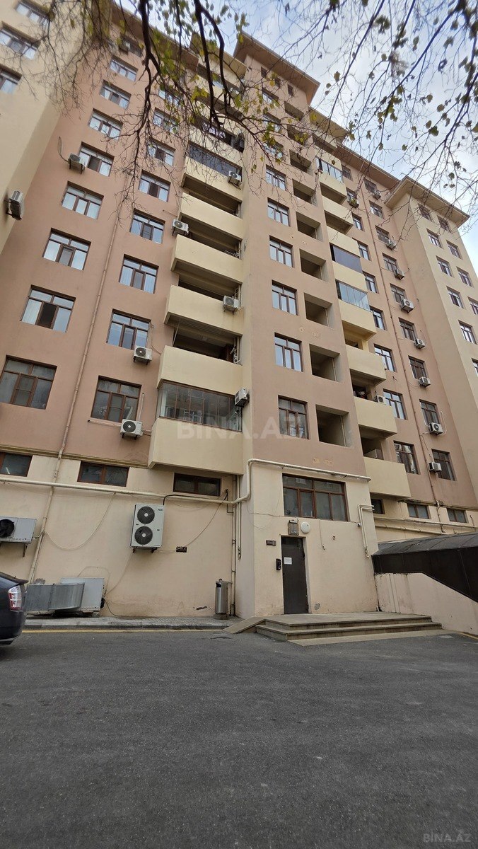 Satılır 2 otaqlı yeni tikili 70 m², Bakıxanov q.