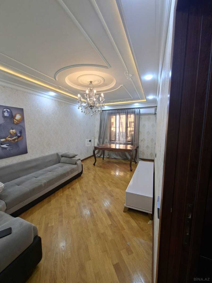 2 otaqlı köhnə tikili 75 m², Həzi Aslanov m.