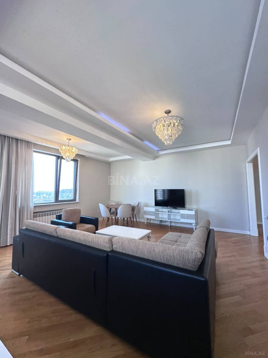 Satılır 3 otaqlı yeni tikili 110 m², İnşaatçılar m. - şəkil 3