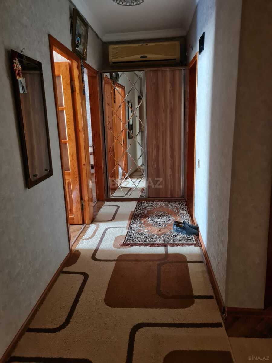 Satılır 4 otaqlı köhnə tikili 100 m², Əhmədli q.