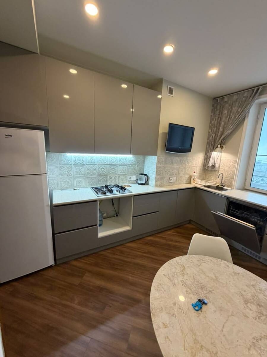 3 otaqlı yeni tikili 110 m², Nizami m. - şəkil 3