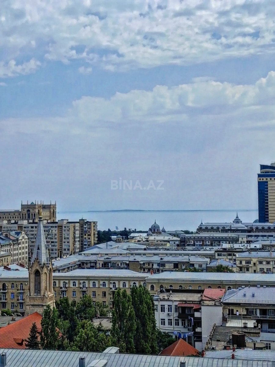 4 otaqlı yeni tikili 202 m², 28 May m. - şəkil 2