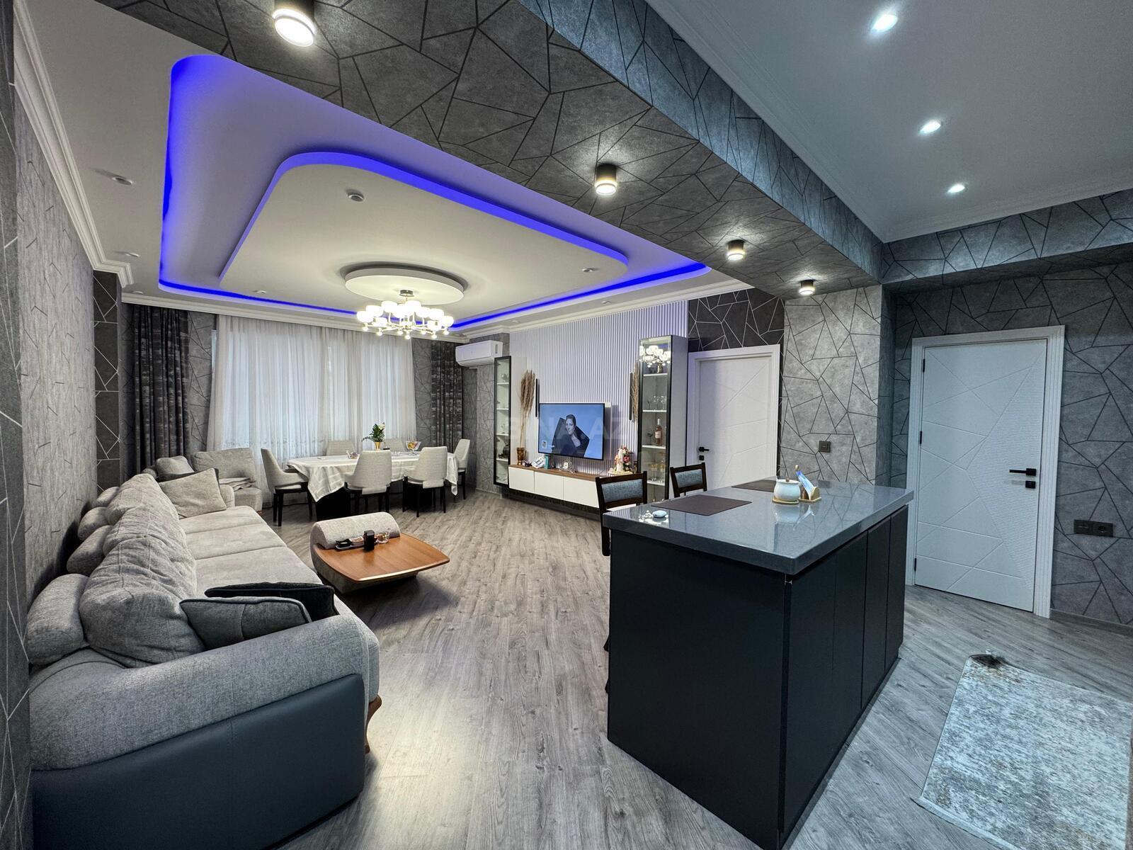 Satılır 3 otaqlı yeni tikili 100 m², Badamdar q.