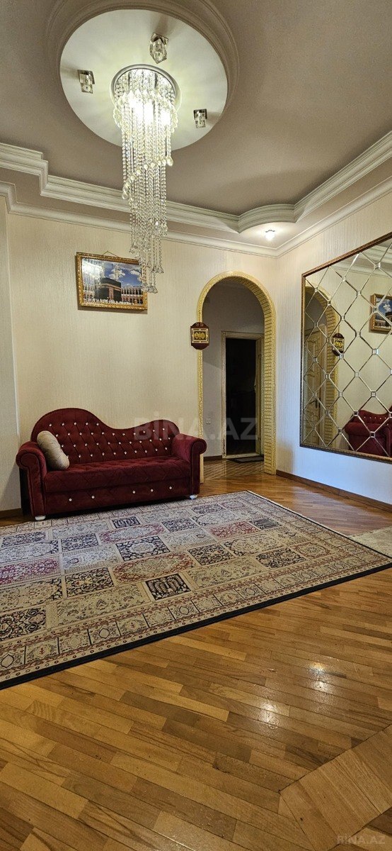 Satılır 4 otaqlı yeni tikili 170 m², Memar Əcəmi m. - şəkil 2