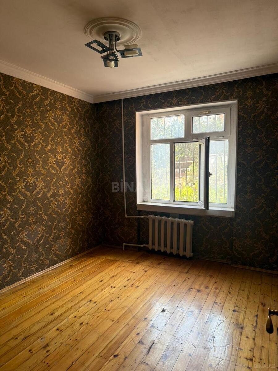 2 otaqlı köhnə tikili 60 m², Yeni Günəşli q.