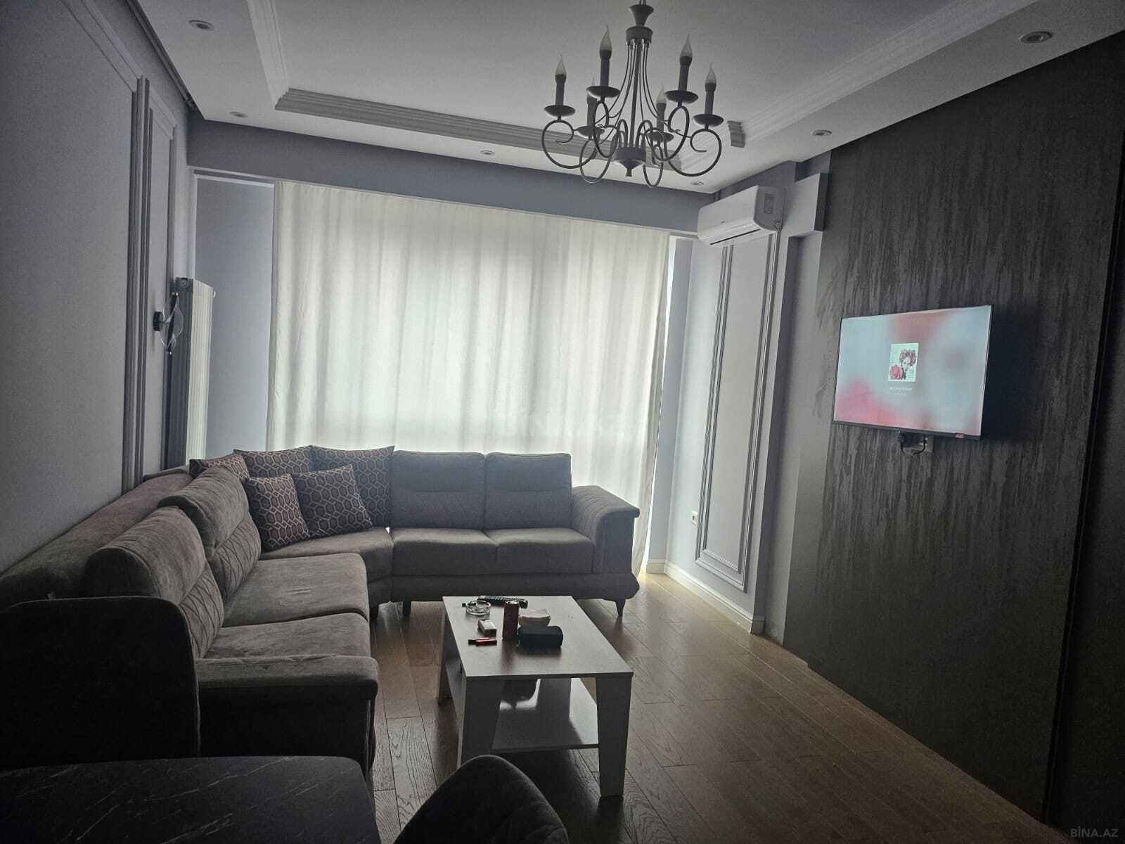 3 otaqlı yeni tikili 85 m², Bakmil m.