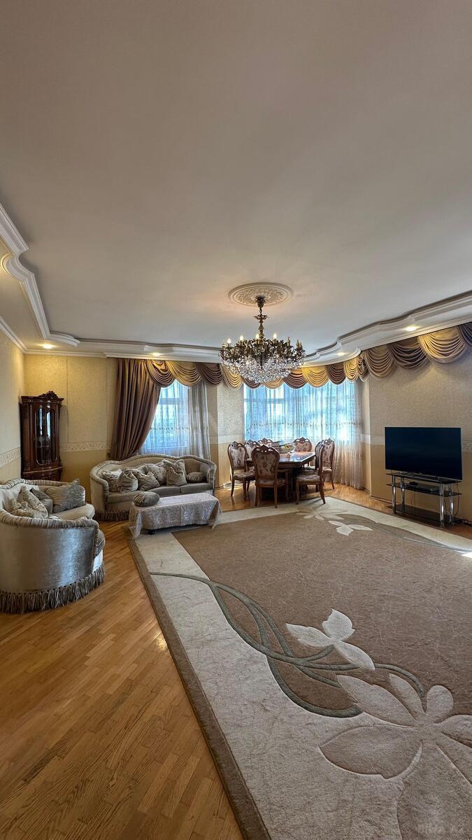 3 otaqlı yeni tikili 170 m², Gənclik m. - əsas şəkil