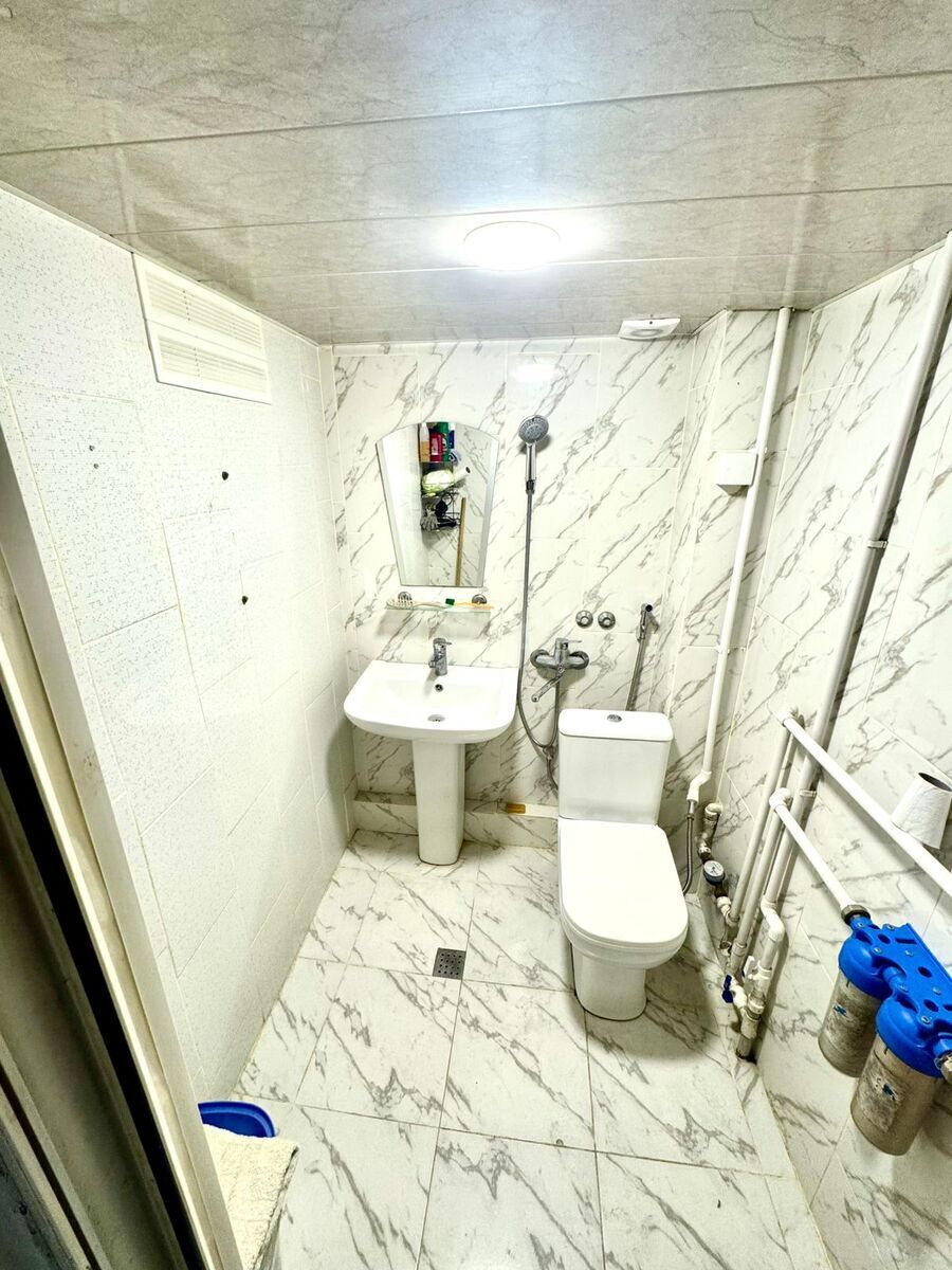 2 otaqlı köhnə tikili 55 m², Nərimanov r. - əsas şəkil