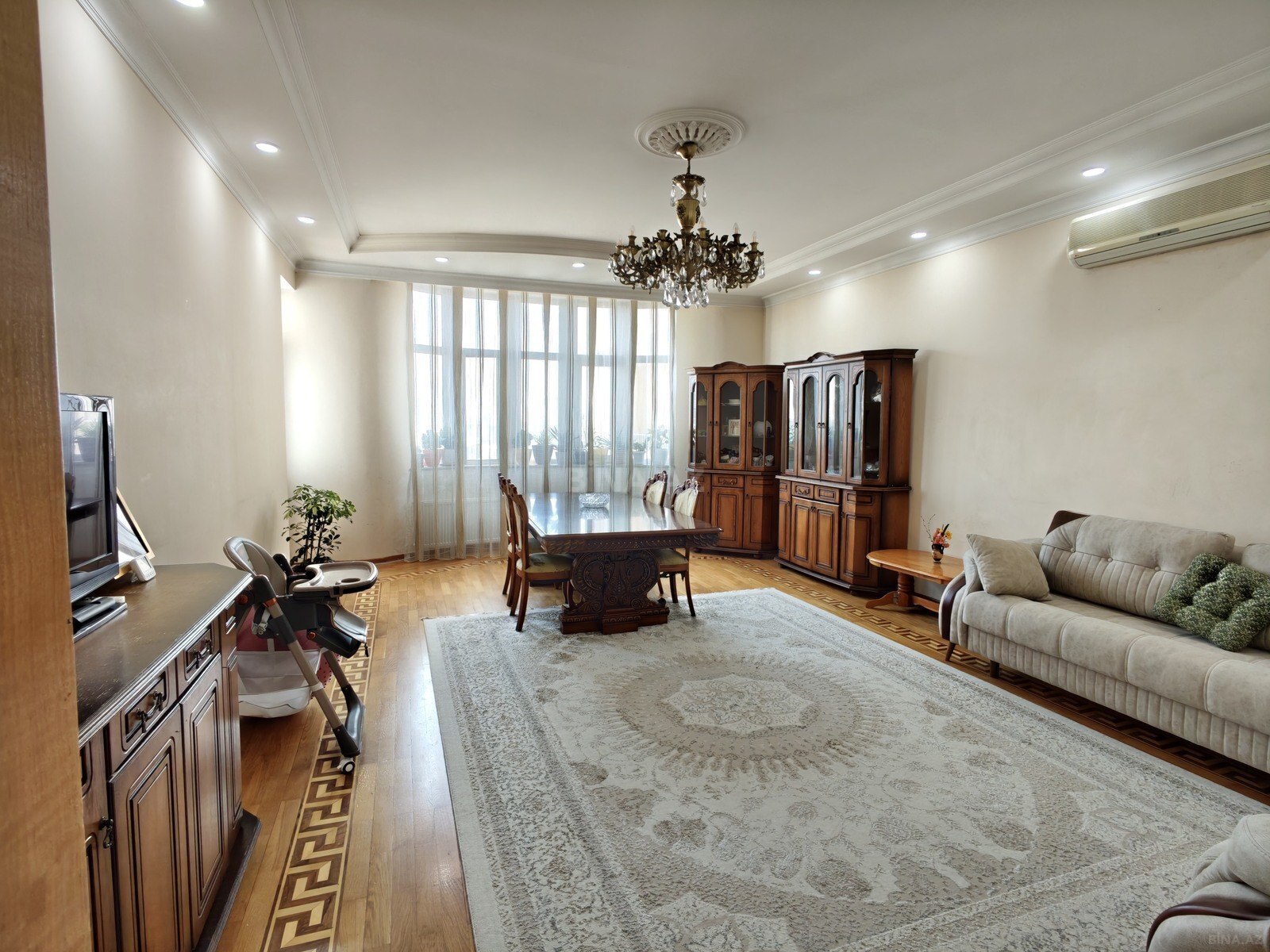 3 otaqlı yeni tikili 140 m², 8-ci mikrorayon q. - şəkil 2