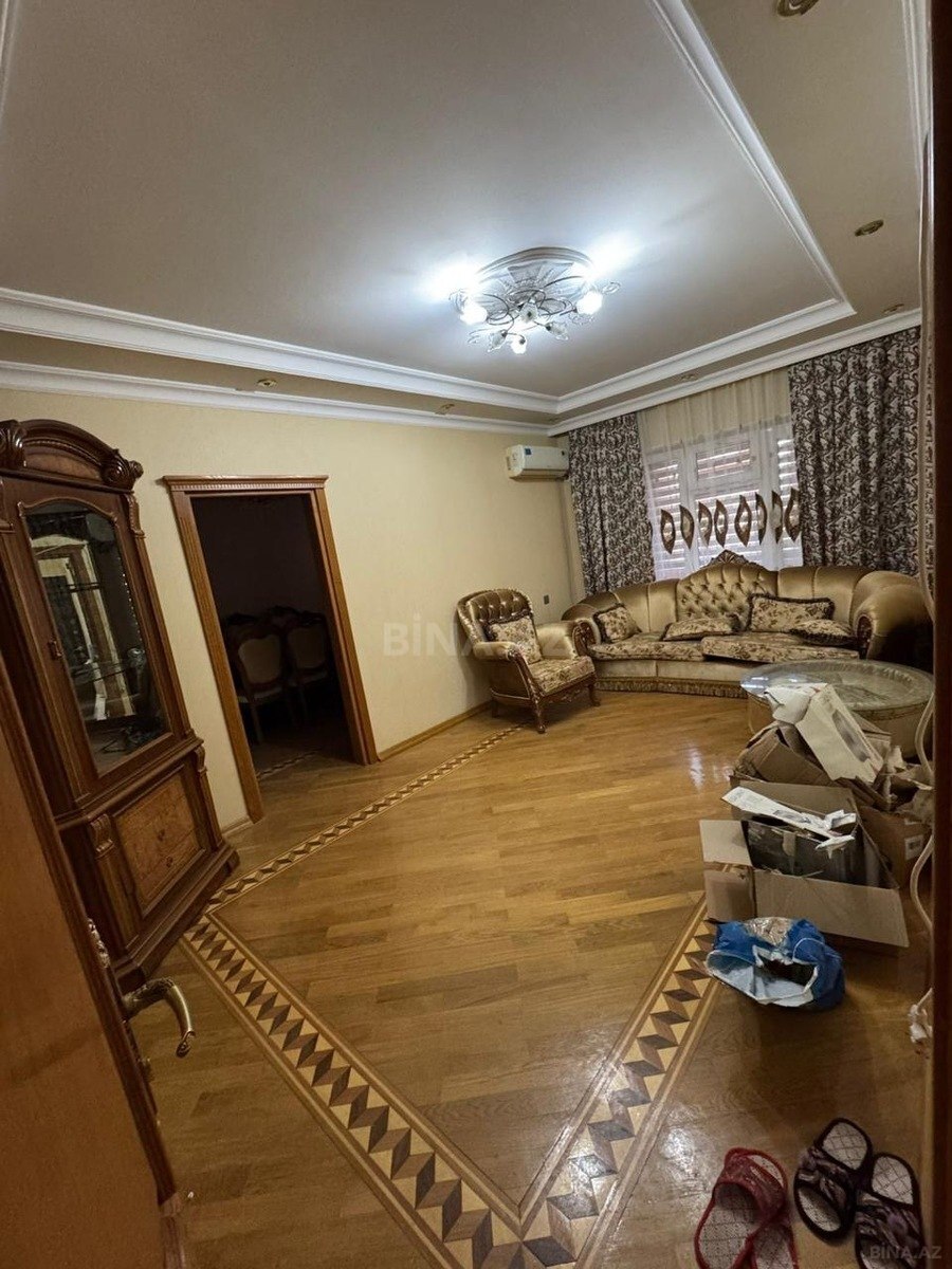 5 otaqlı köhnə tikili 120 m², Əhmədli q.
