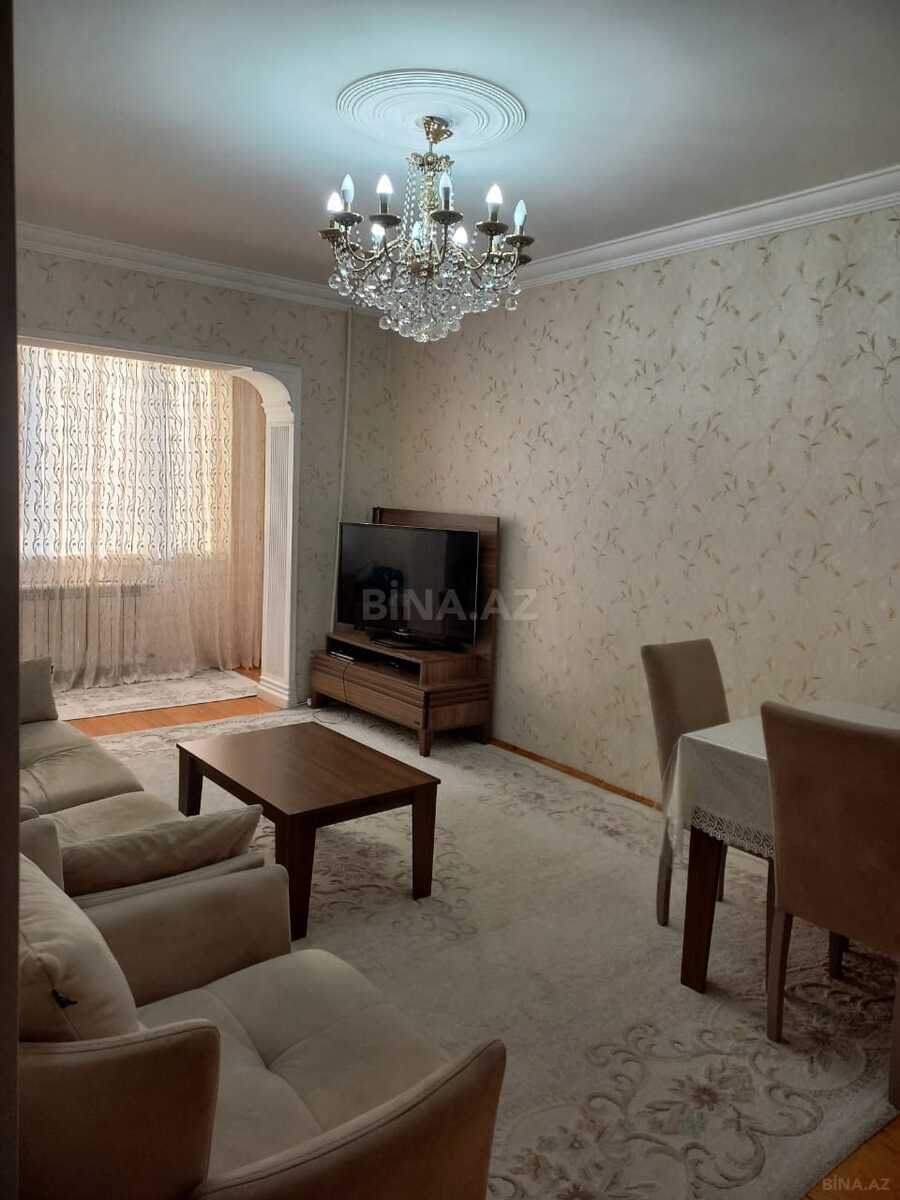 2 otaqlı köhnə tikili 60 m², Bakıxanov q.