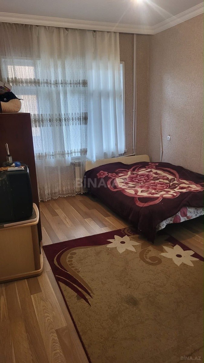 Satılır 1 otaqlı köhnə tikili 50 m², Neftçilər m.