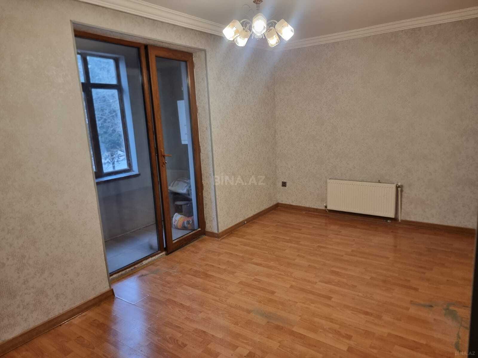 3 otaqlı köhnə tikili 65 m², Nərimanov r. - şəkil 2