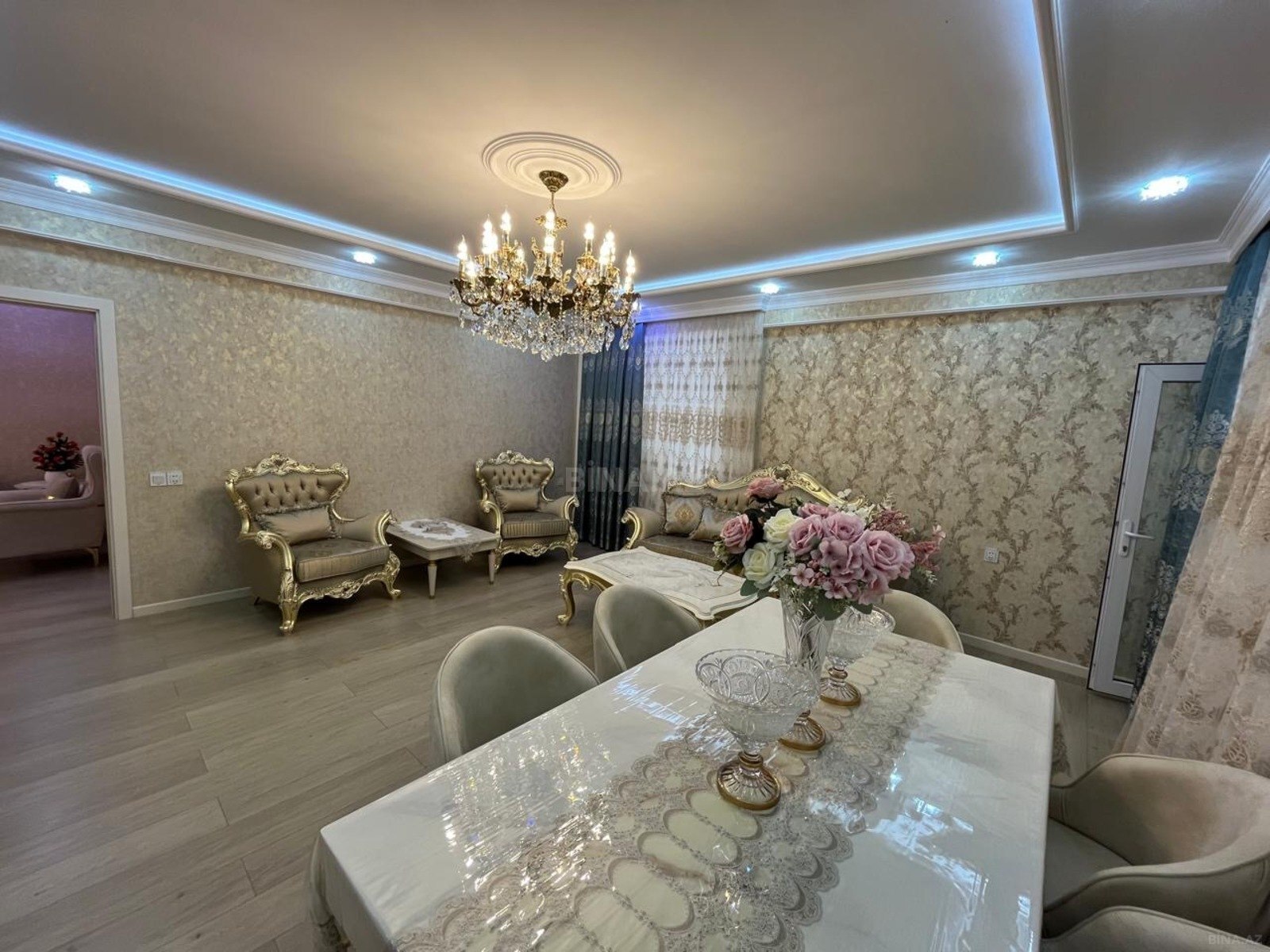 Satılır 3 otaqlı yeni tikili 152 m², Xalqlar Dostluğu m. - şəkil 2
