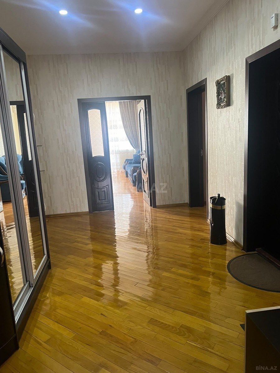 3 otaqlı yeni tikili 145 m², 8 Noyabr m. - əsas şəkil