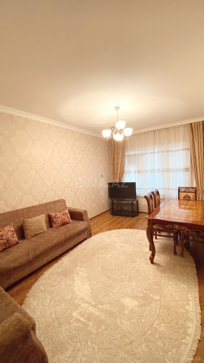 Satılır 3 otaqlı köhnə tikili 80 m², Əhmədli q.