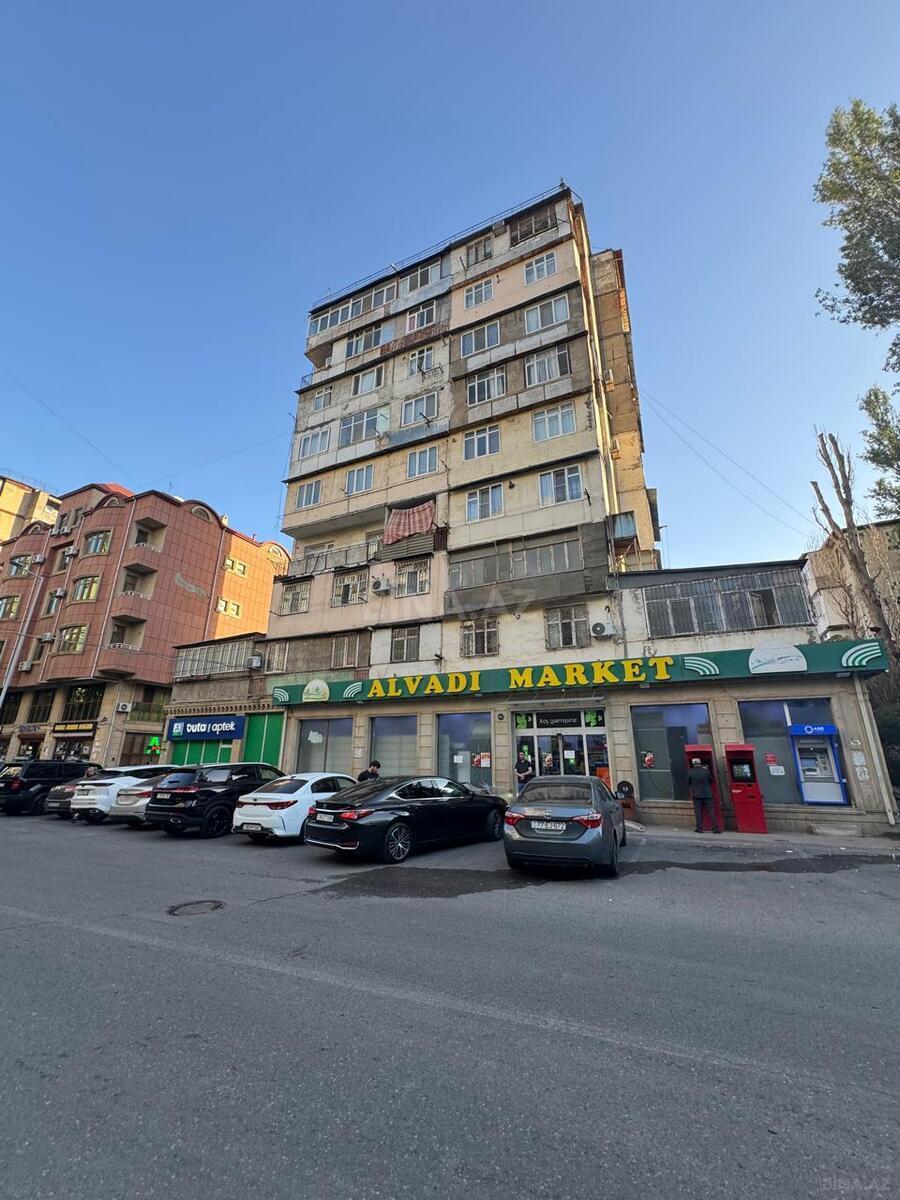 3 otaqlı köhnə tikili 85 m², Memar Əcəmi m.