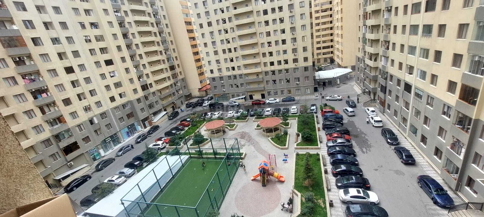 Satılır 3 otaqlı yeni tikili 72 m², Qara Qarayev m.