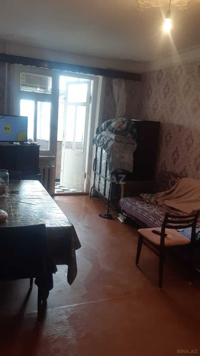 Satılır 2 otaqlı köhnə tikili 65 m², Azadlıq Prospekti m.
