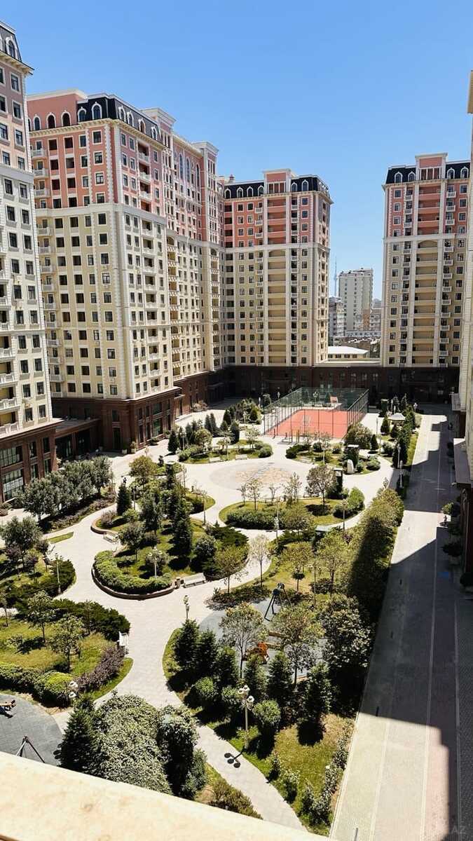 3 otaqlı yeni tikili 120 m², Elmlər Akademiyası m.