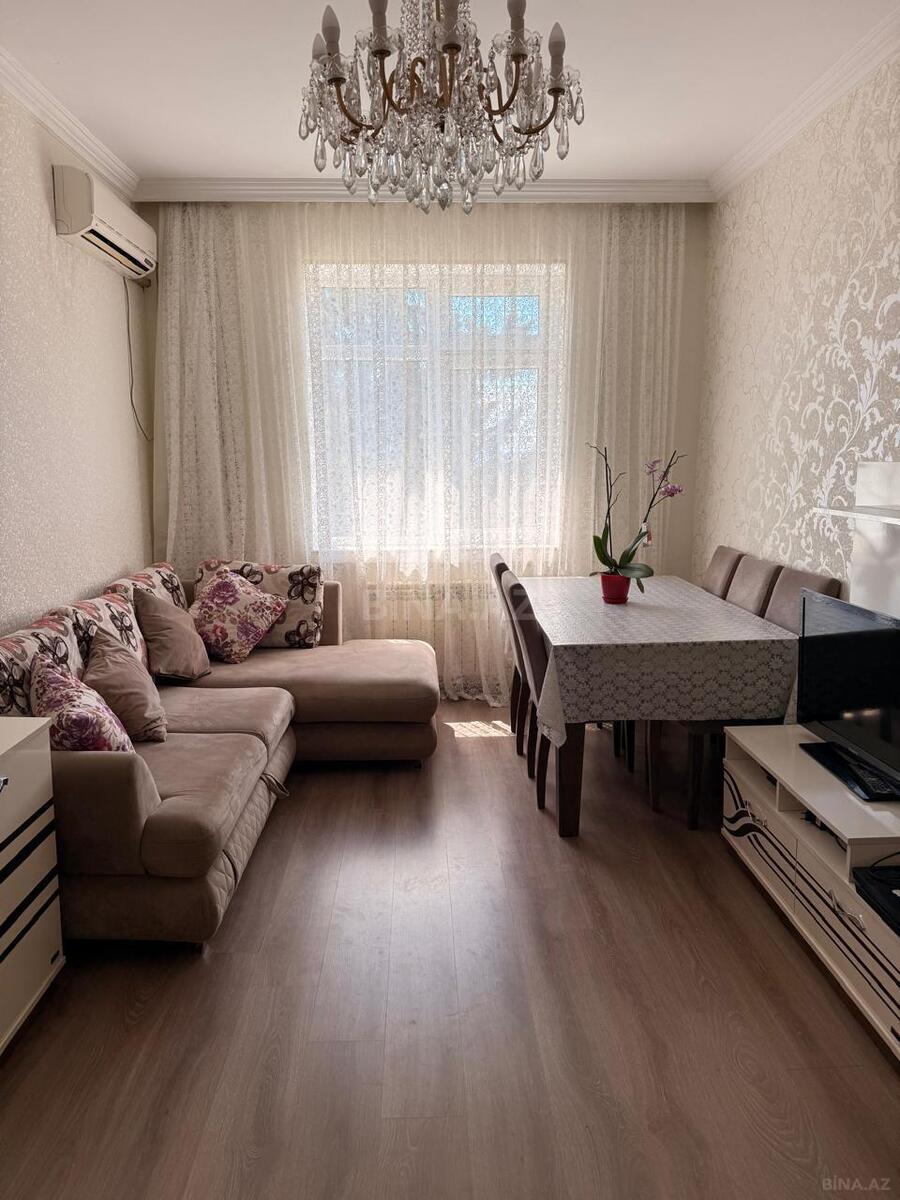 3 otaqlı köhnə tikili 65 m², Əhmədli m. - əsas şəkil