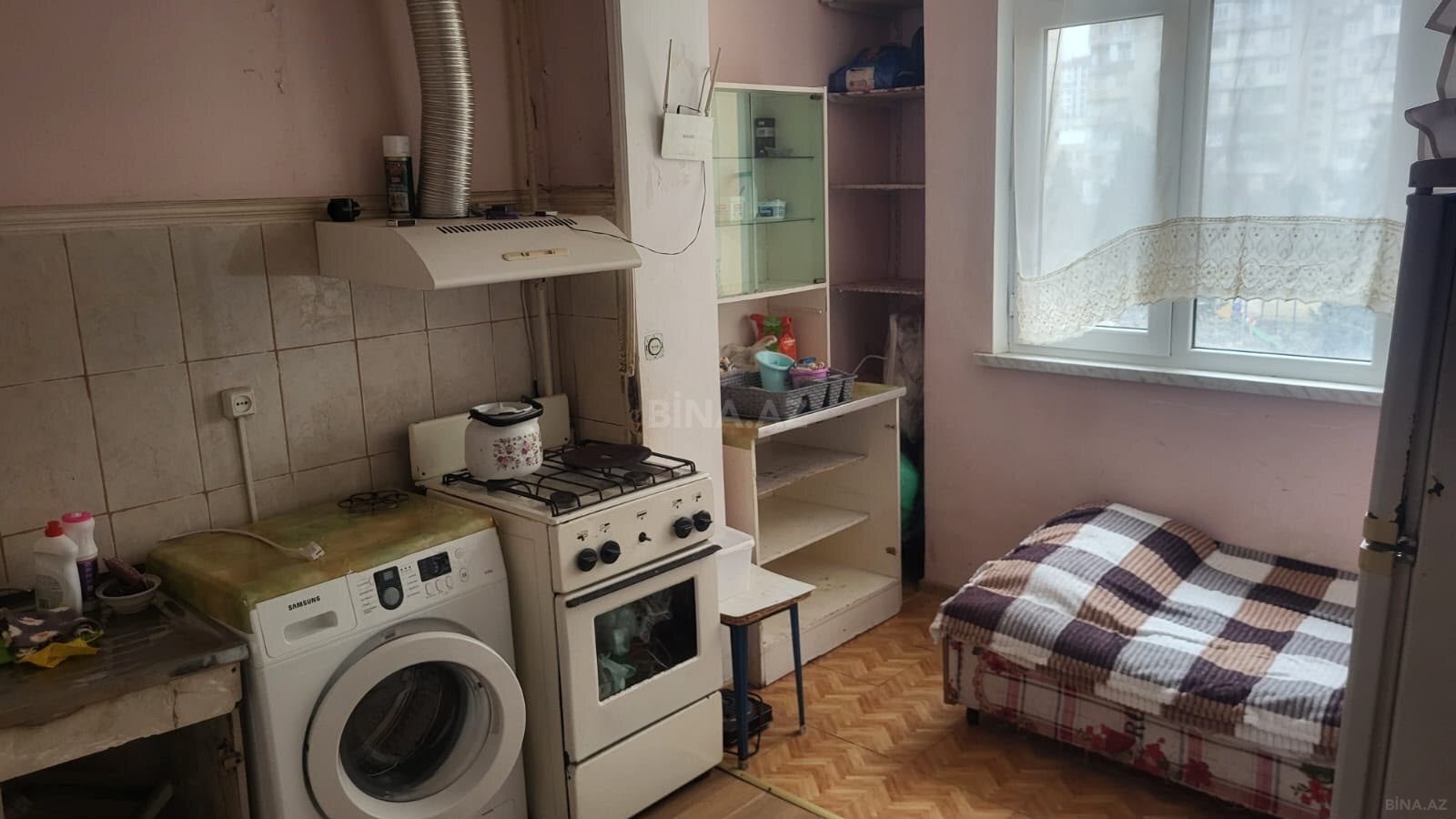 Satılır 1 otaqlı köhnə tikili 50 m², Neftçilər m. - şəkil 3