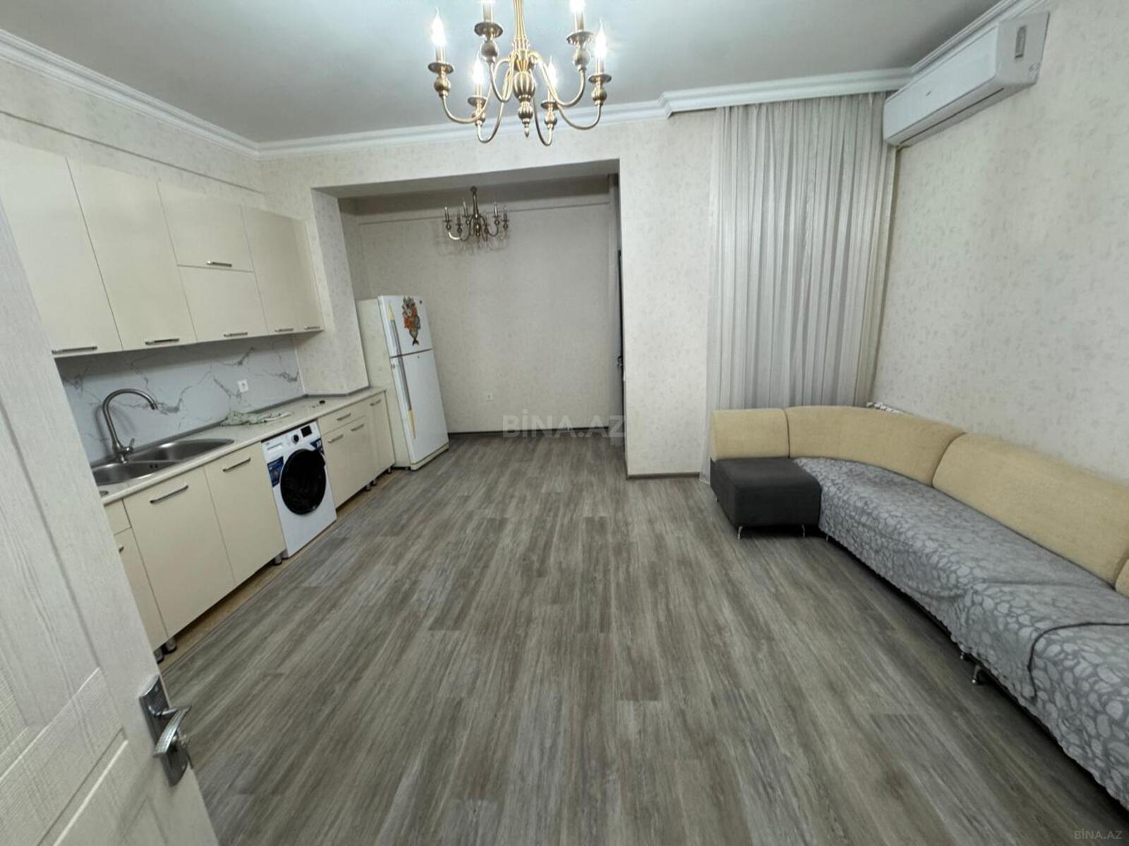 2 otaqlı yeni tikili 70 m², 28 May m.