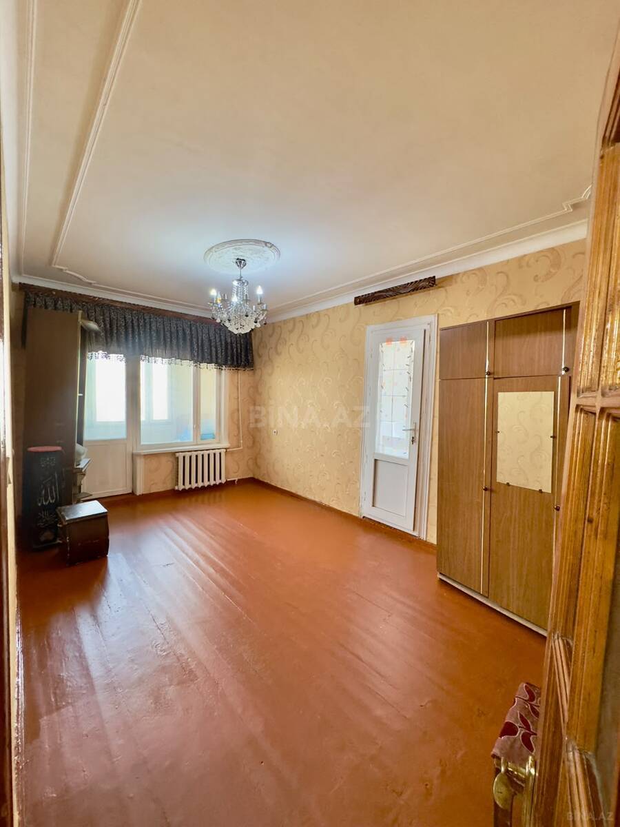 3 otaqlı köhnə tikili 80 m², Həzi Aslanov m.