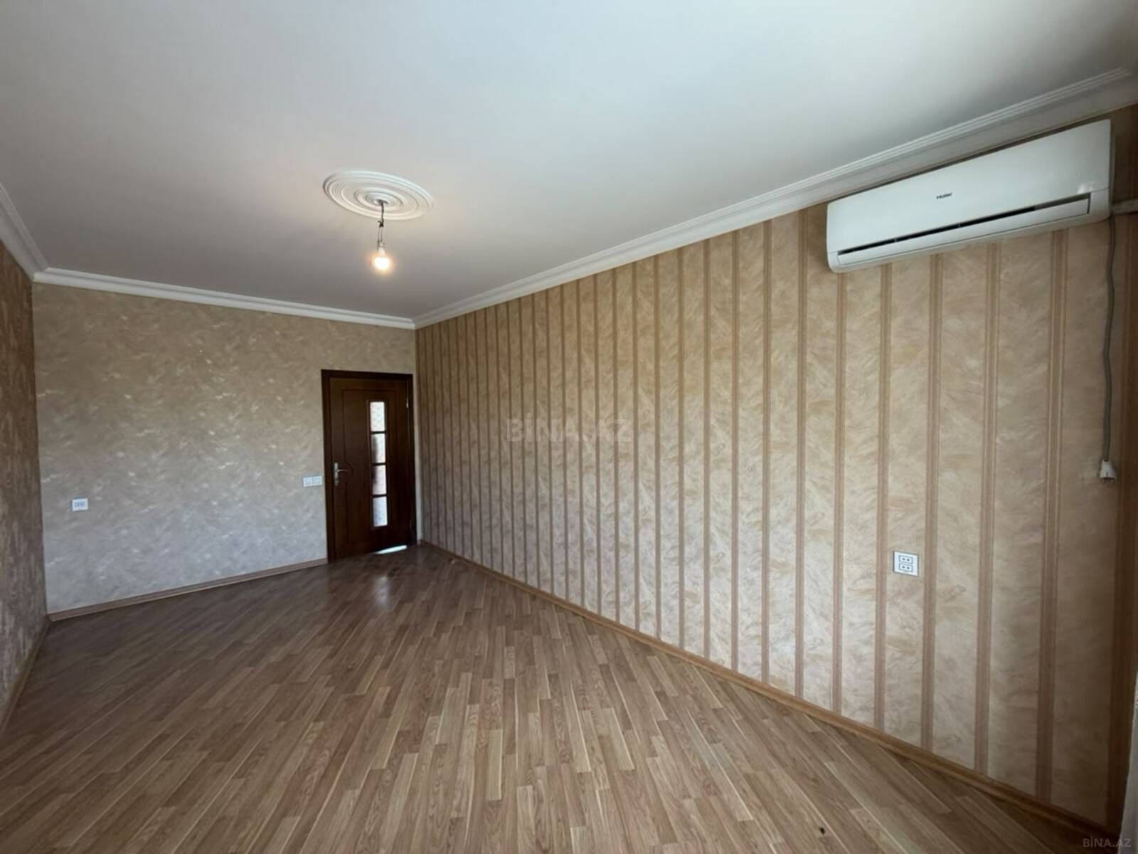 Satılır 3 otaqlı köhnə tikili 65 m², Xalqlar Dostluğu m. - şəkil 3