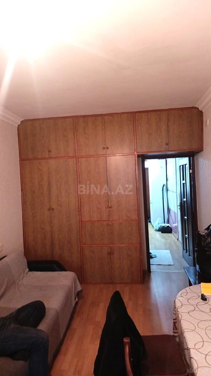1 otaqlı köhnə tikili 64 m², Xalqlar Dostluğu m. - şəkil 2
