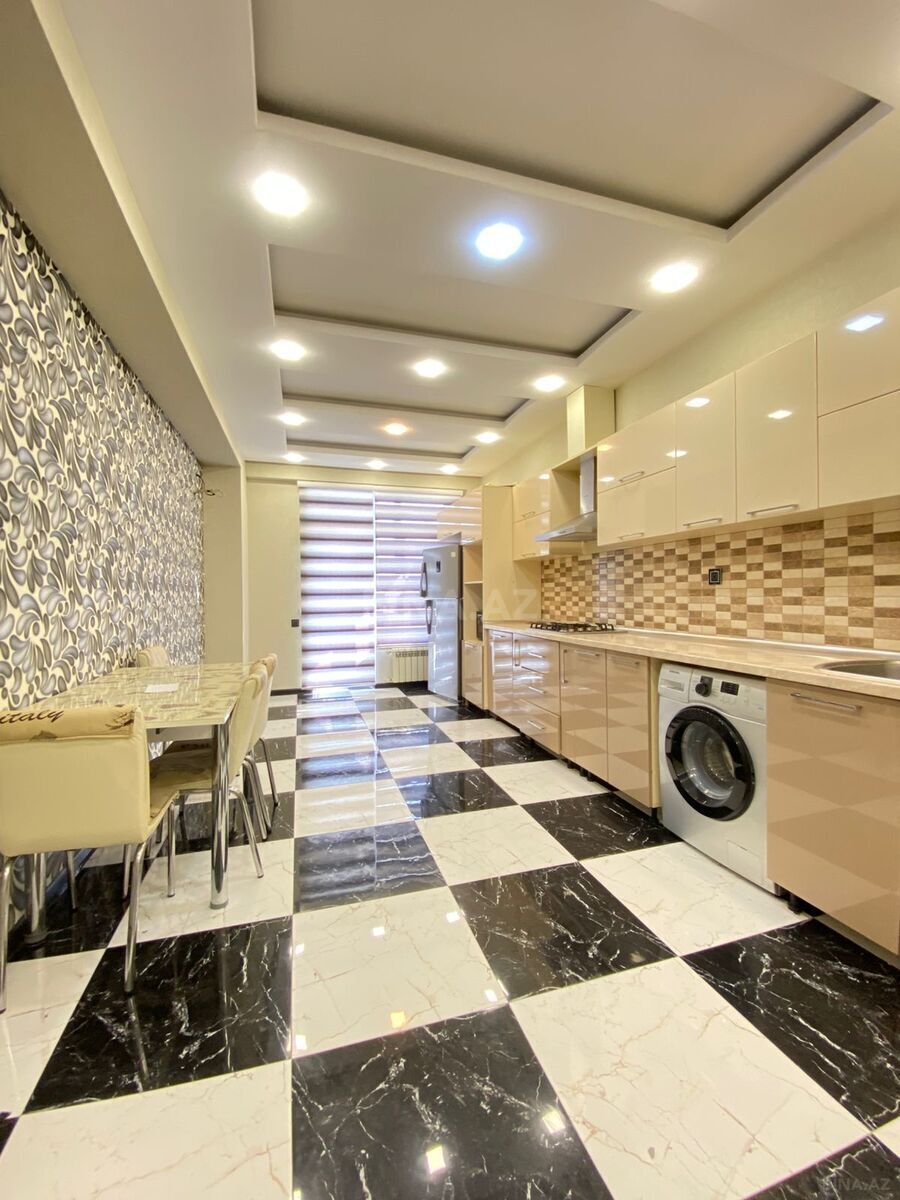 3 otaqlı yeni tikili 140 m², Badamdar q.