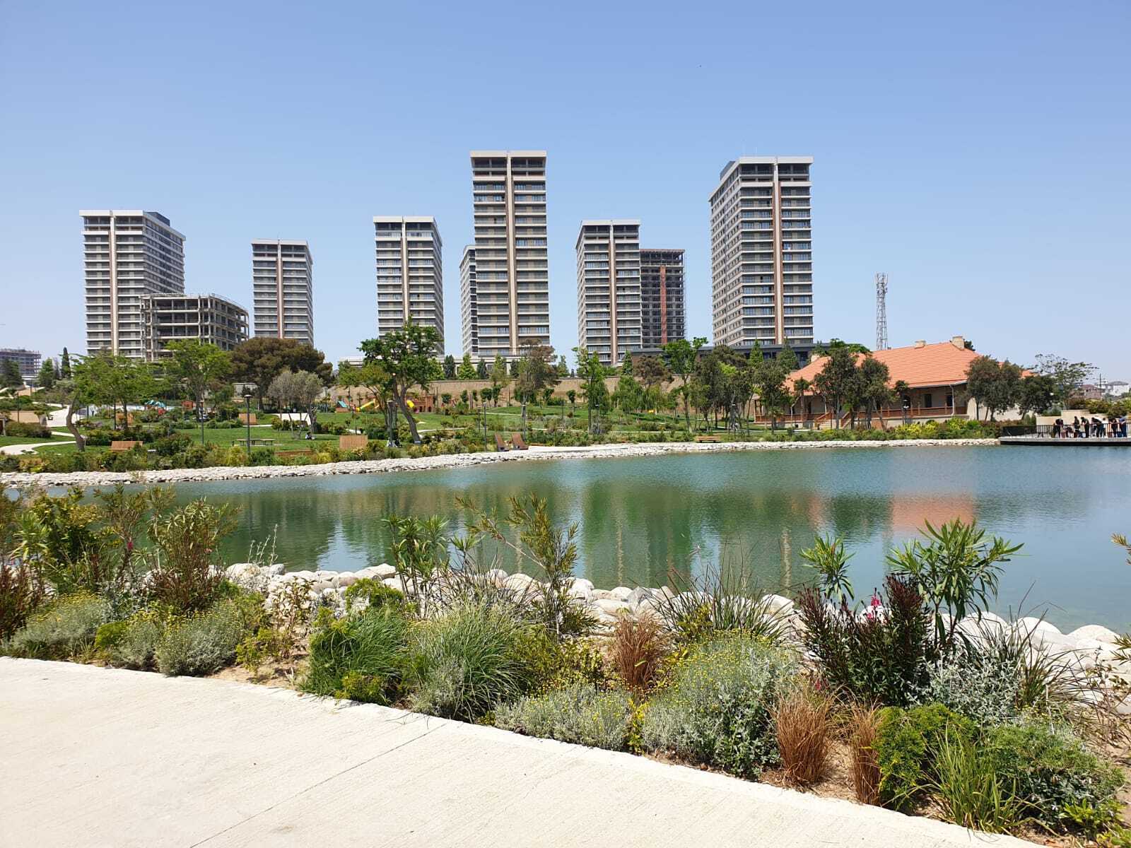 Satılır 4 otaqlı yeni tikili 196 m², Ağ şəhər q.