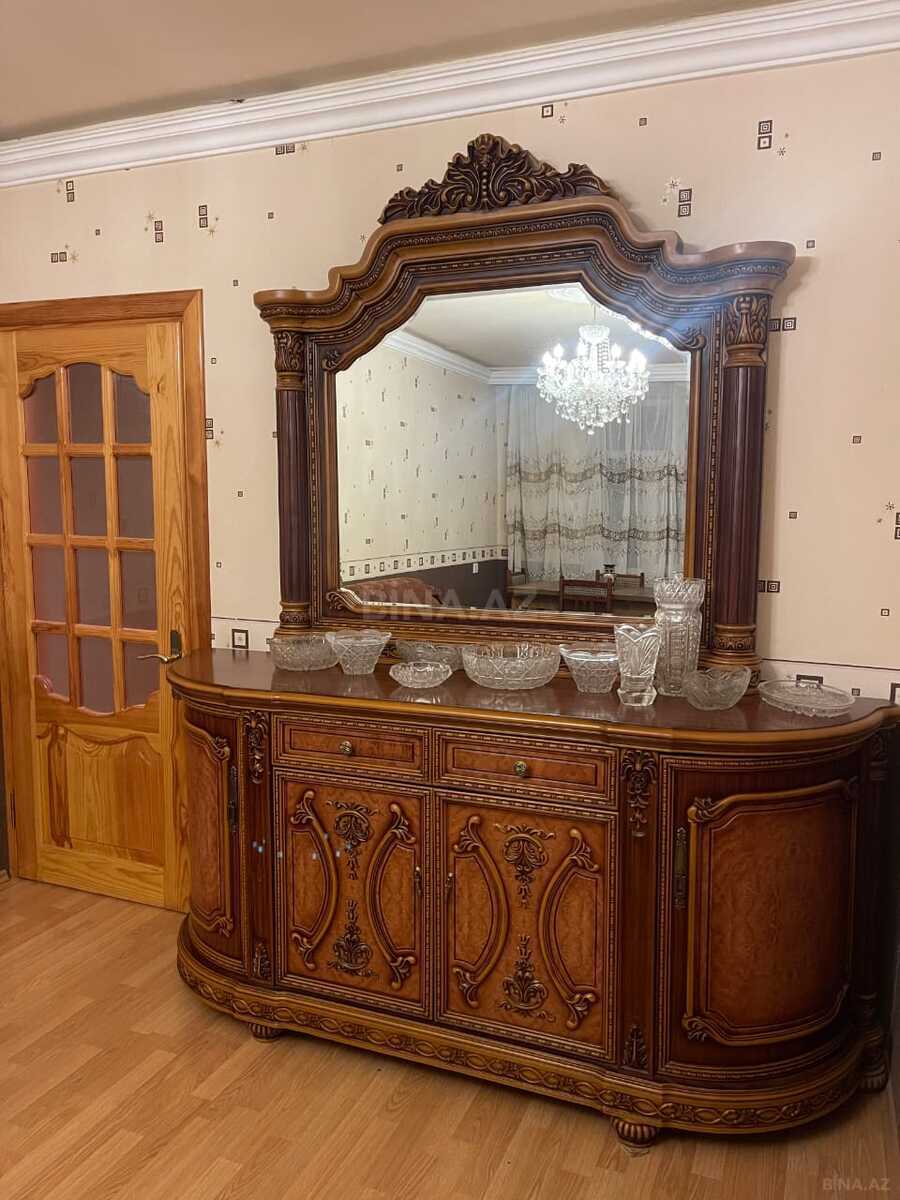 2 otaqlı köhnə tikili 70 m², Qaraçuxur q. - şəkil 2