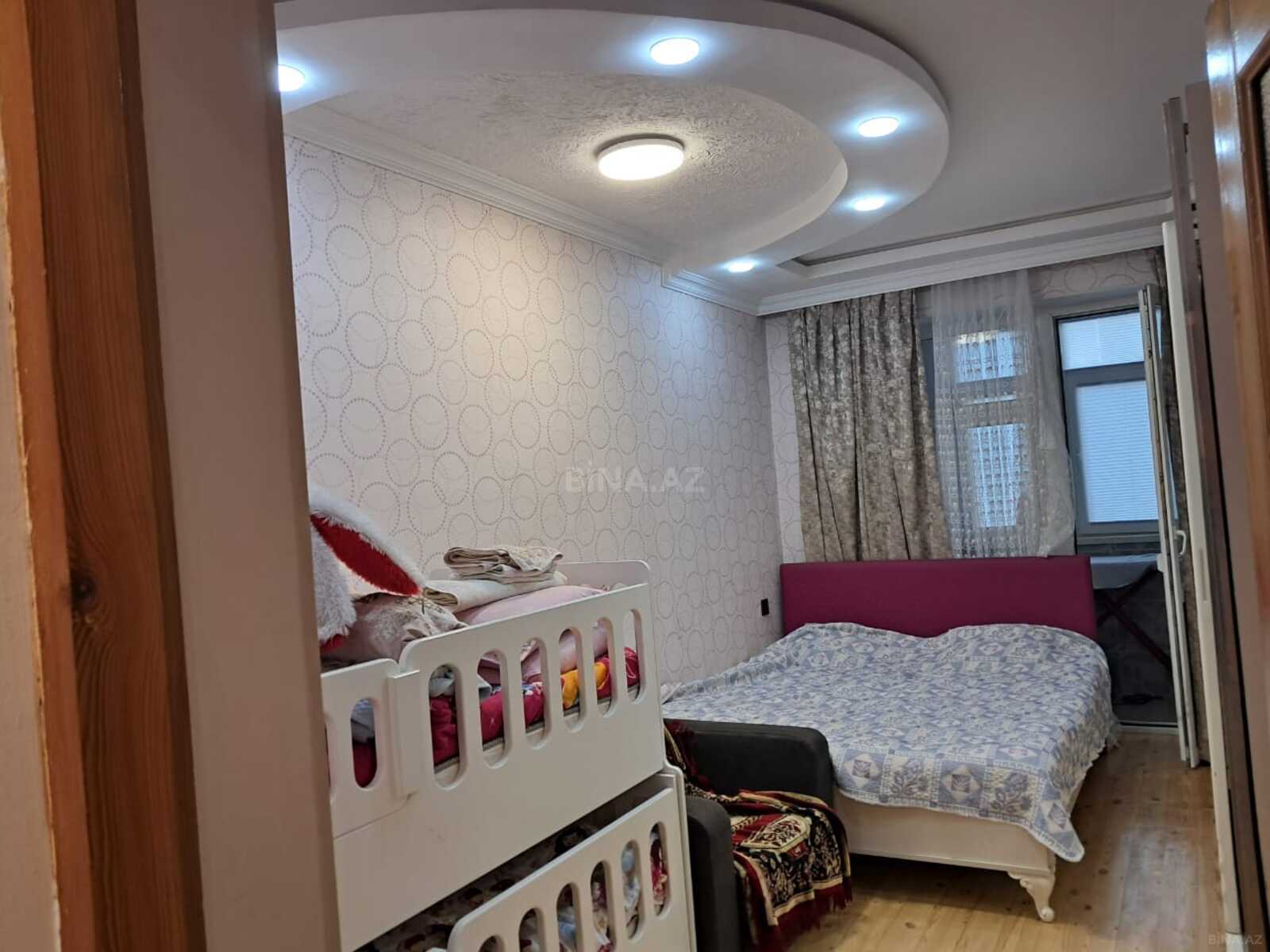 Satılır 2 otaqlı köhnə tikili 60 m², Yeni Yasamal q. - şəkil 2
