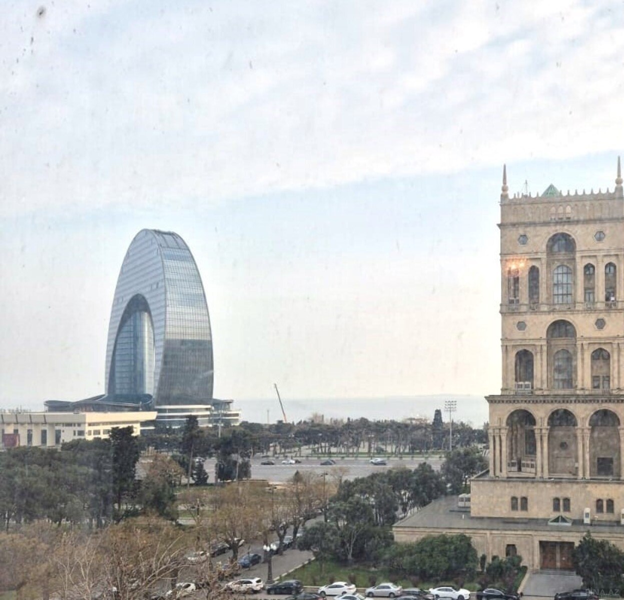 2 otaqlı yeni tikili 75 m², 28 May m.