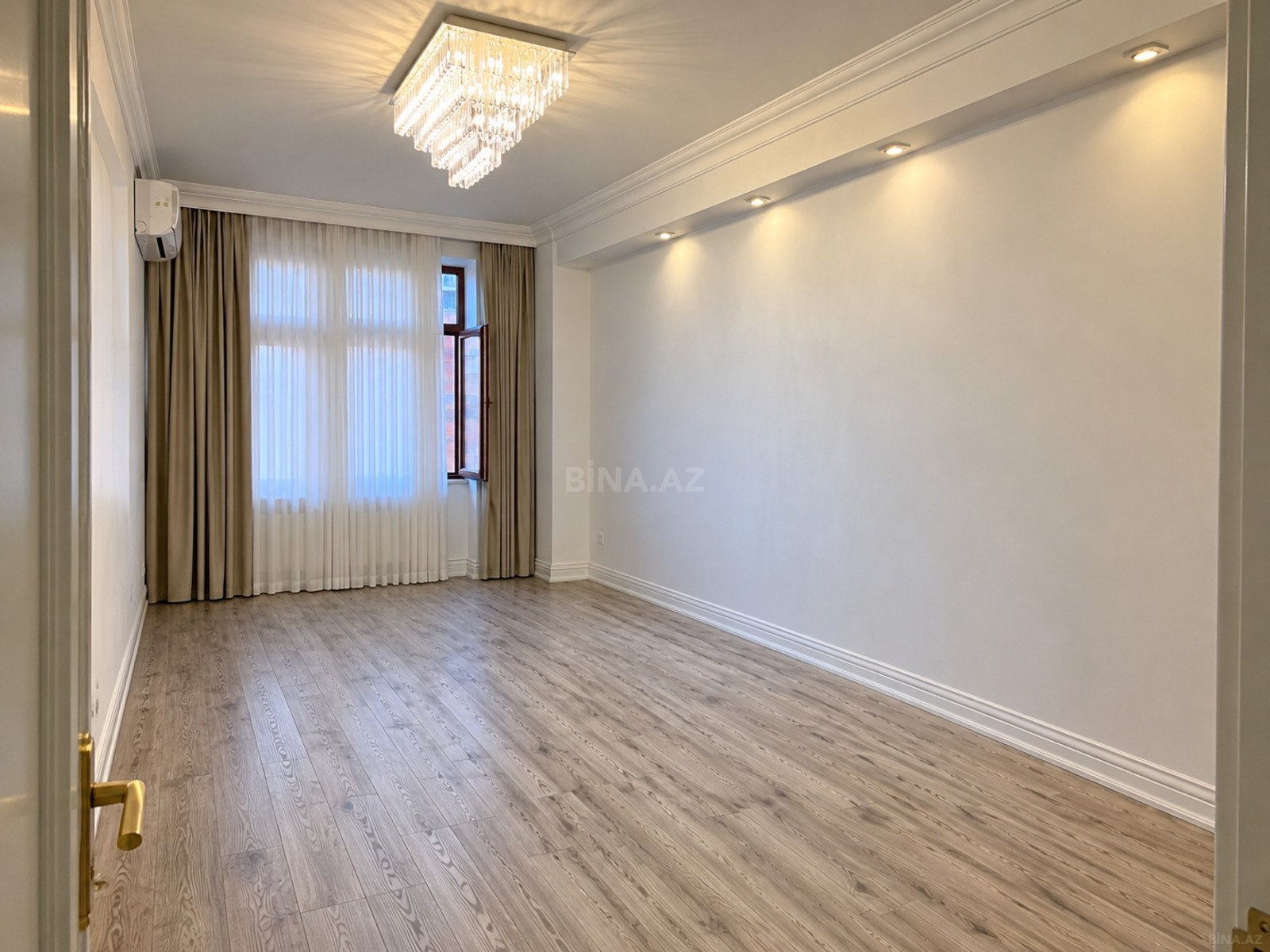 2 otaqlı yeni tikili 73 m², Gənclik m. - əsas şəkil