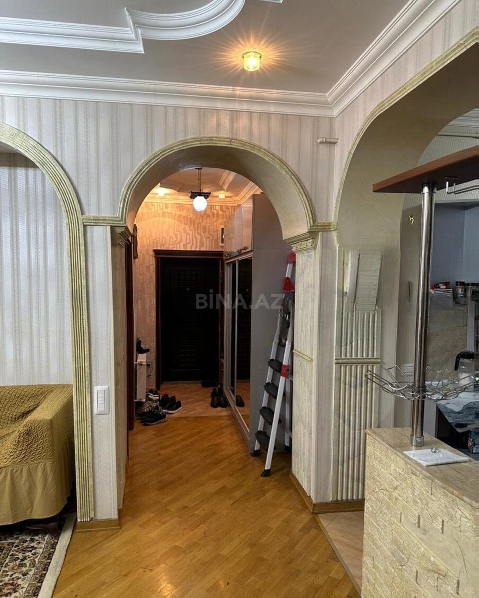 Satılır 4 otaqlı yeni tikili 95 m², Bayıl q. - şəkil 3