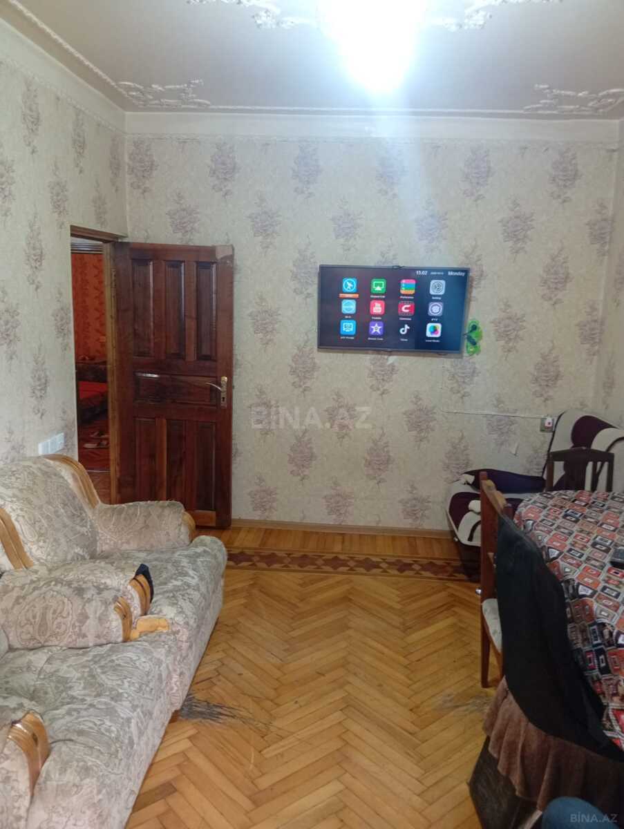 4 otaqlı köhnə tikili 120 m², Memar Əcəmi m.