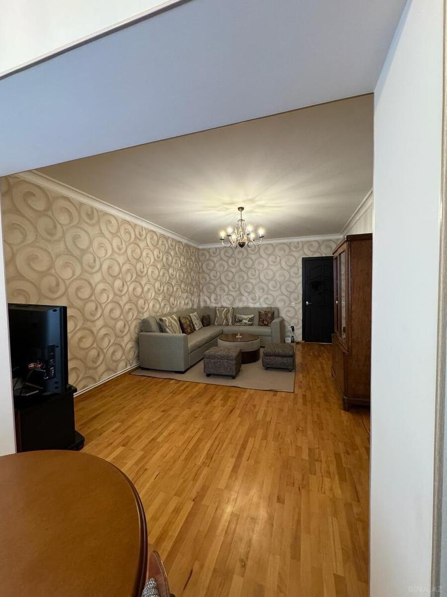 2 otaqlı yeni tikili 65 m², 28 May m.