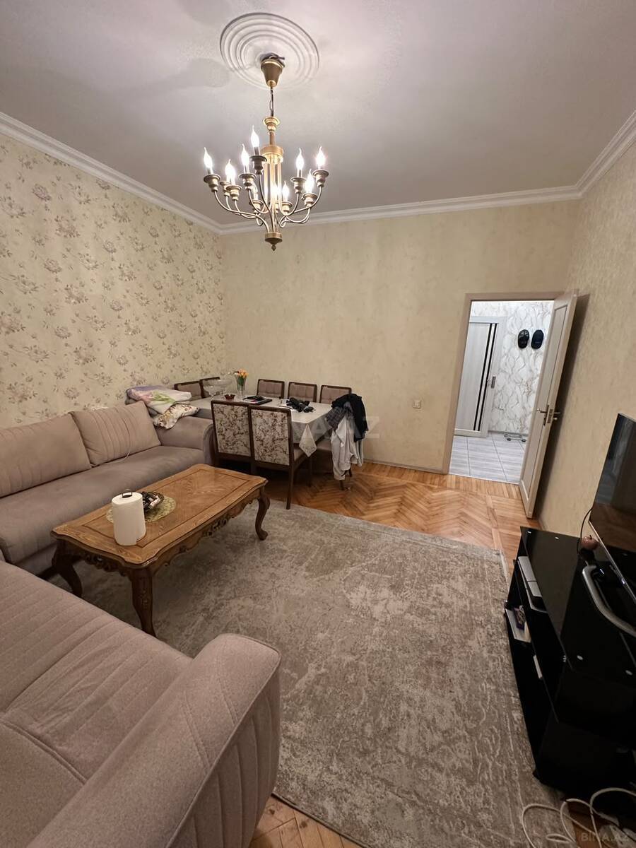 4 otaqlı köhnə tikili 85 m², 28 May m. - şəkil 2
