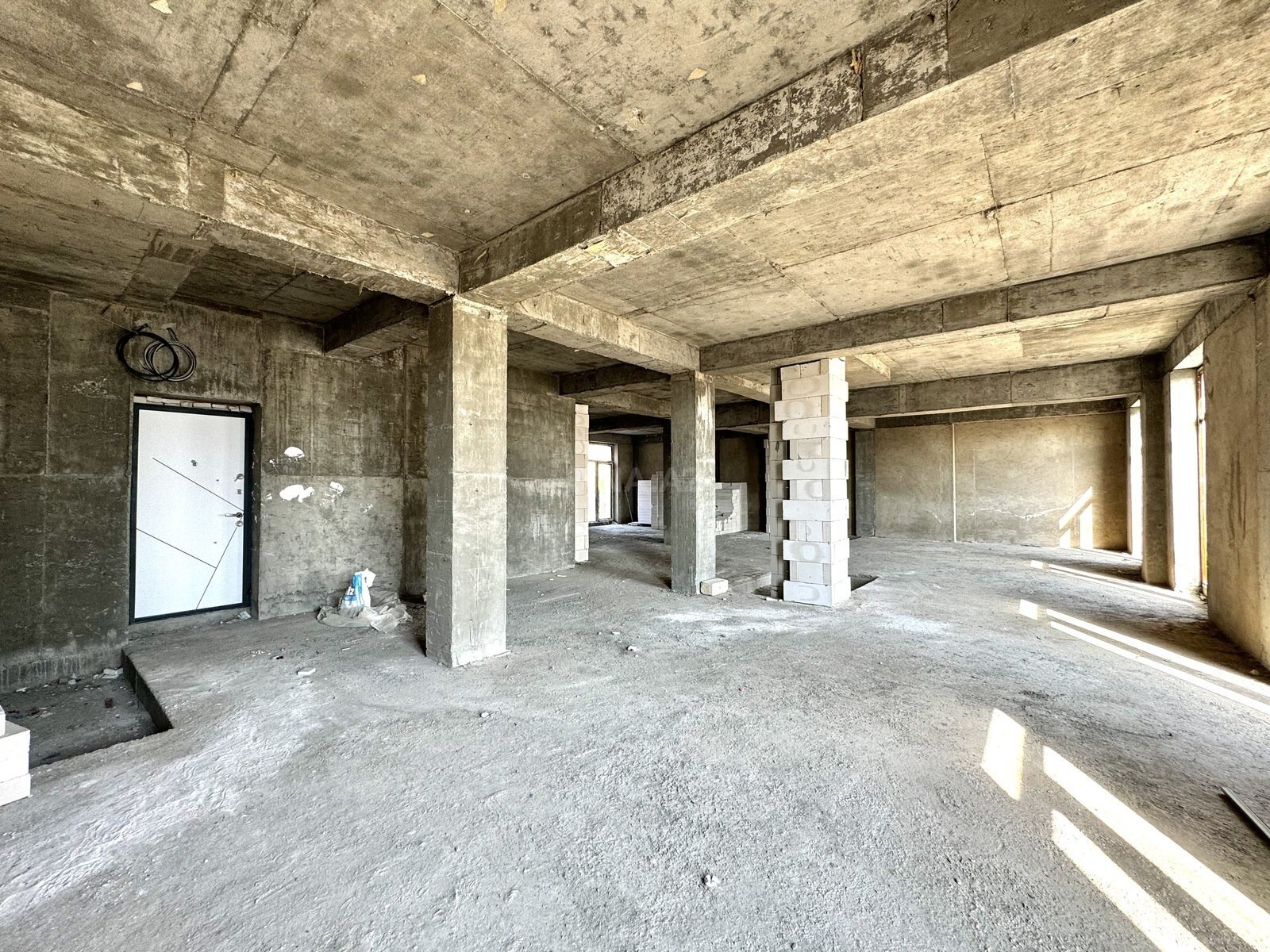 4 otaqlı yeni tikili 180 m², Ağ şəhər q. - şəkil 3