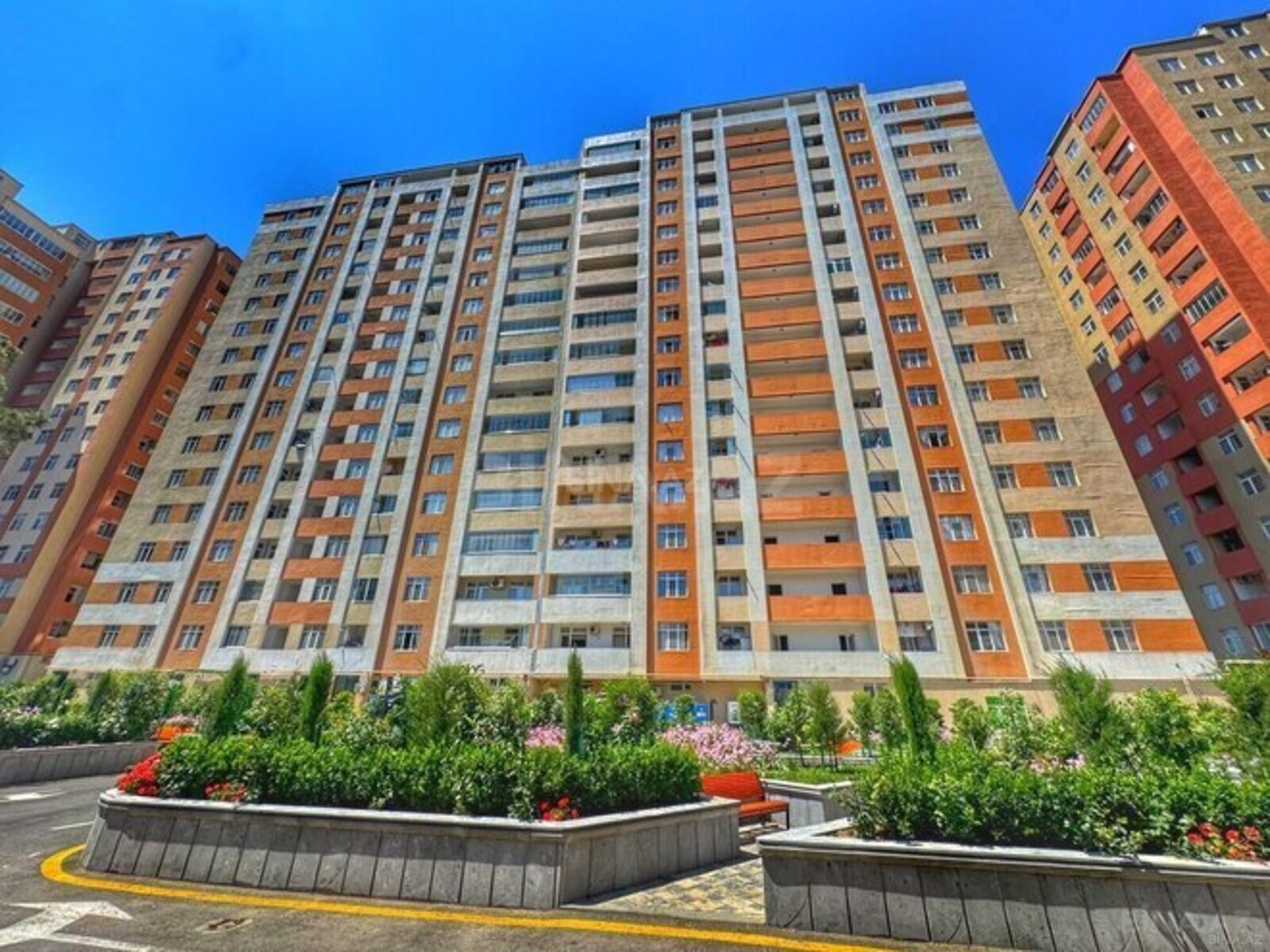 3 otaqlı yeni tikili 103 m², Qara Qarayev m.