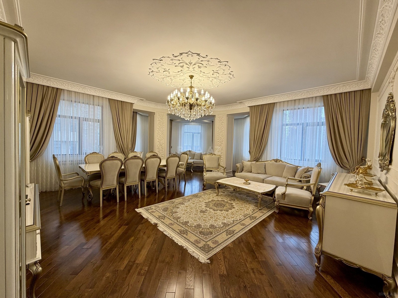3 otaqlı yeni tikili 157 m², 28 May m. - əsas şəkil